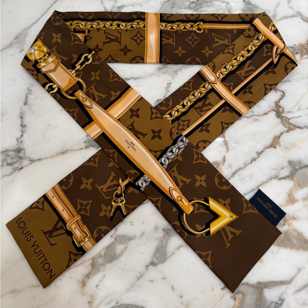 Luis Vuitton Monogram Bandeau (Twilly)
